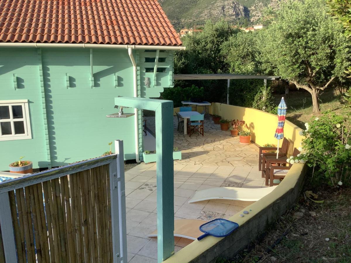 The Cabin, Kyparissia Extérieur photo
